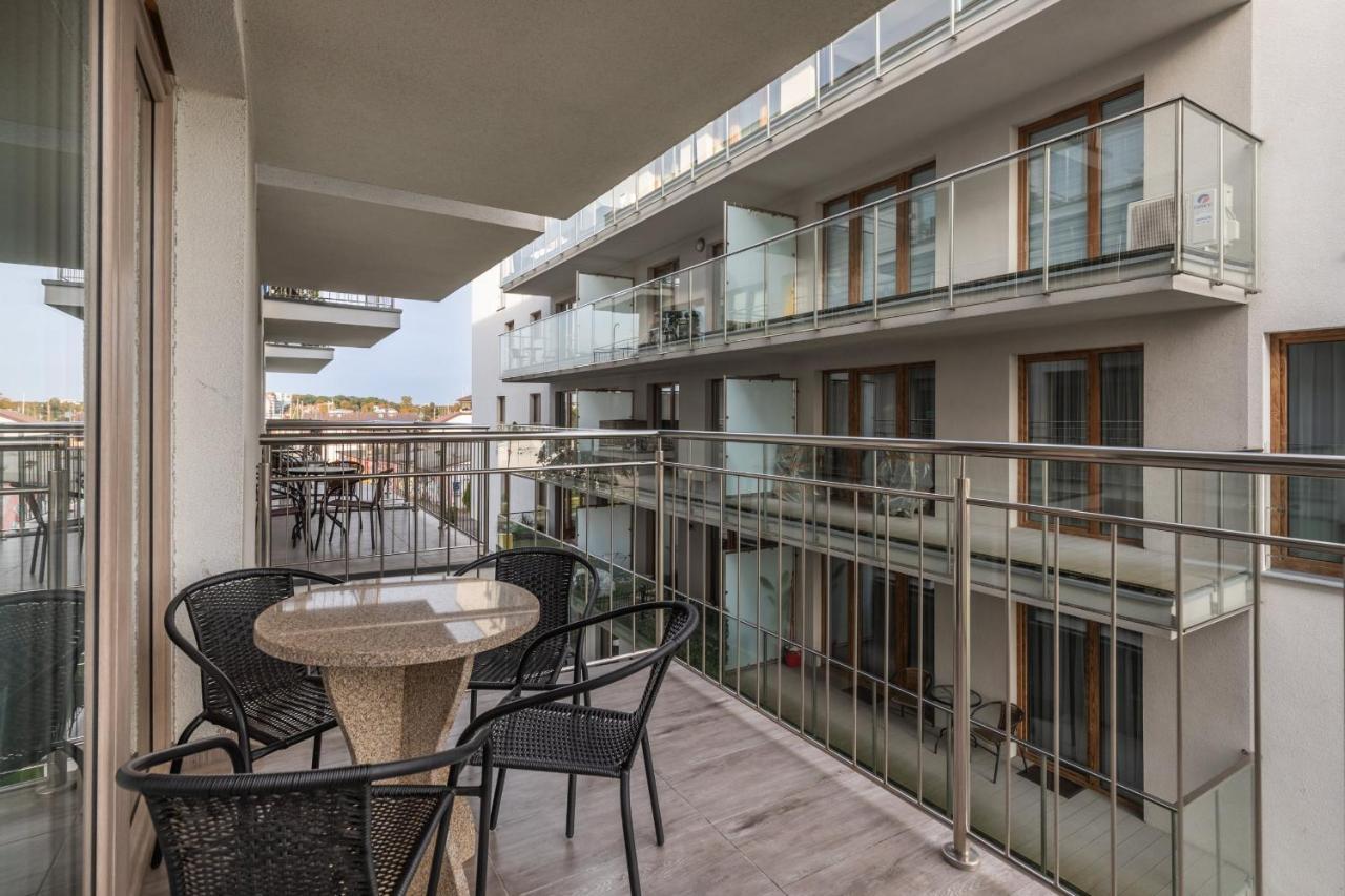 Kapitanski Mostek Apartments Kolobrzeg By Noclegi Renters Экстерьер фото
